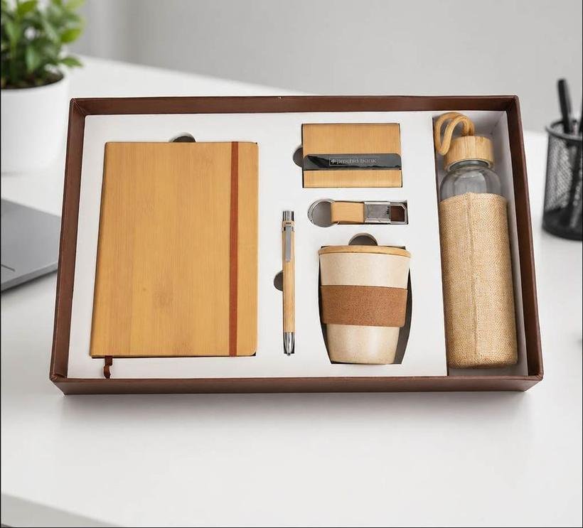 6-in-1 Bamboo Gift Set with Mug